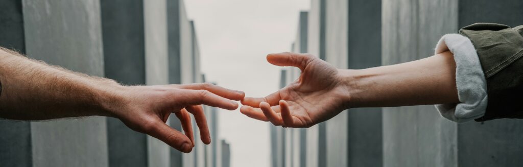Cure Palliative, alla Camera il nuovo Libro Bianco: "Accompagnare la vita con dignità, oltre la guarigione"